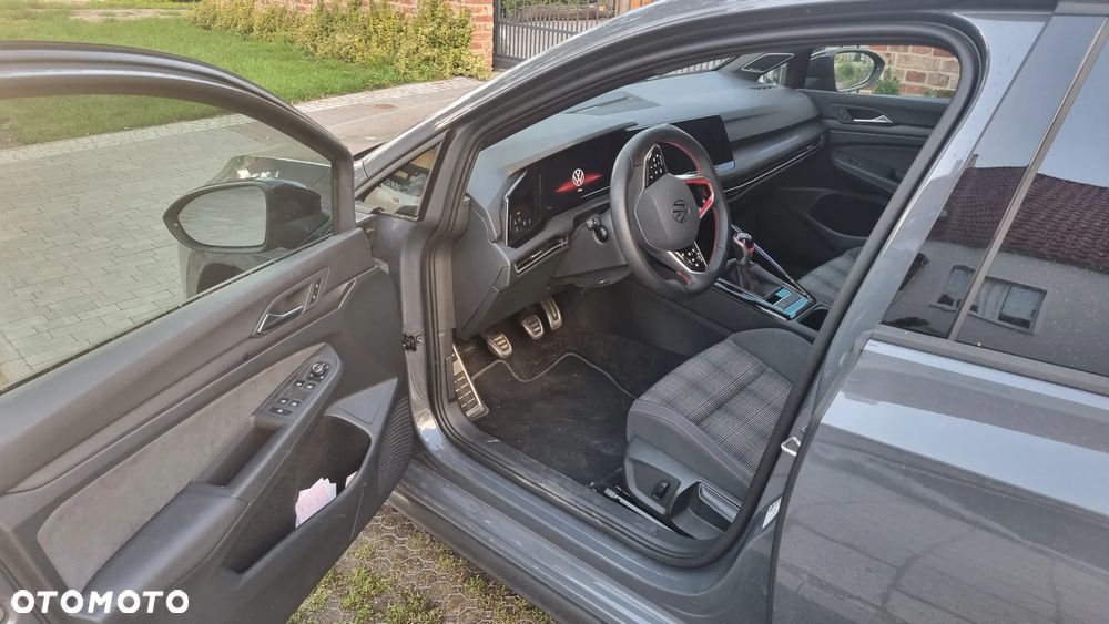 Volkswagen Golf 2.0 TSI OPF GTI - 25