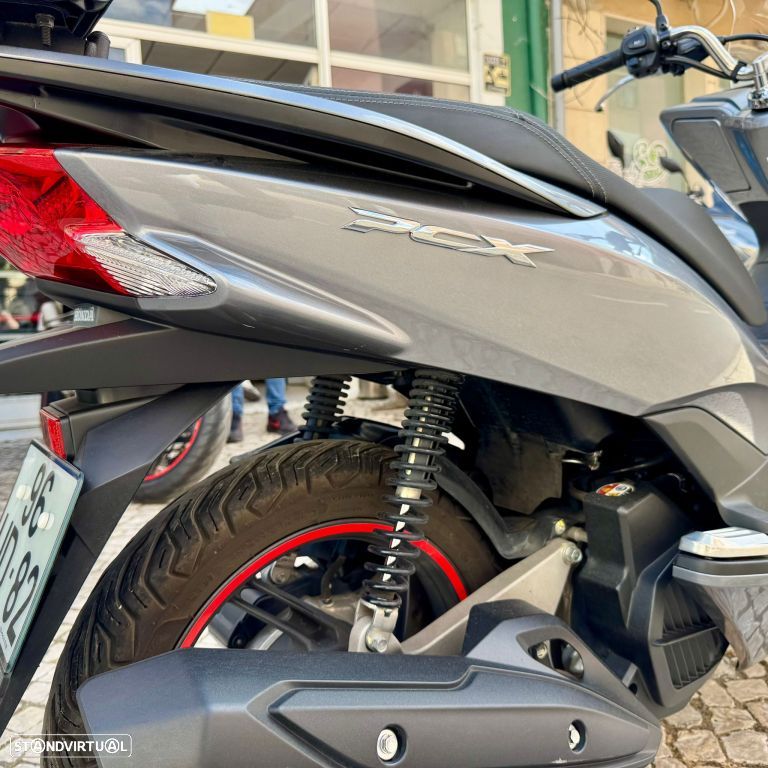 Honda PCX125 - 24