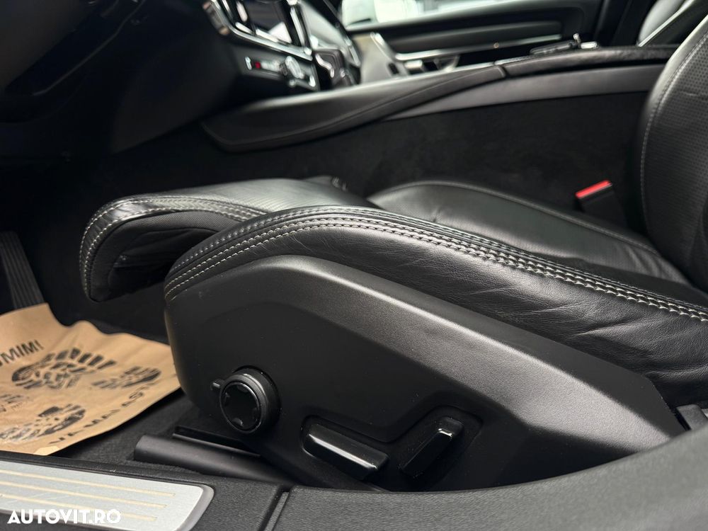 Volvo V90 D5 AWD - 34