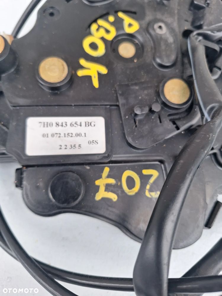 ZAMEK DRZWI PRZESUWNE PRAWE VW T5 07R 7H0843654BG - 2