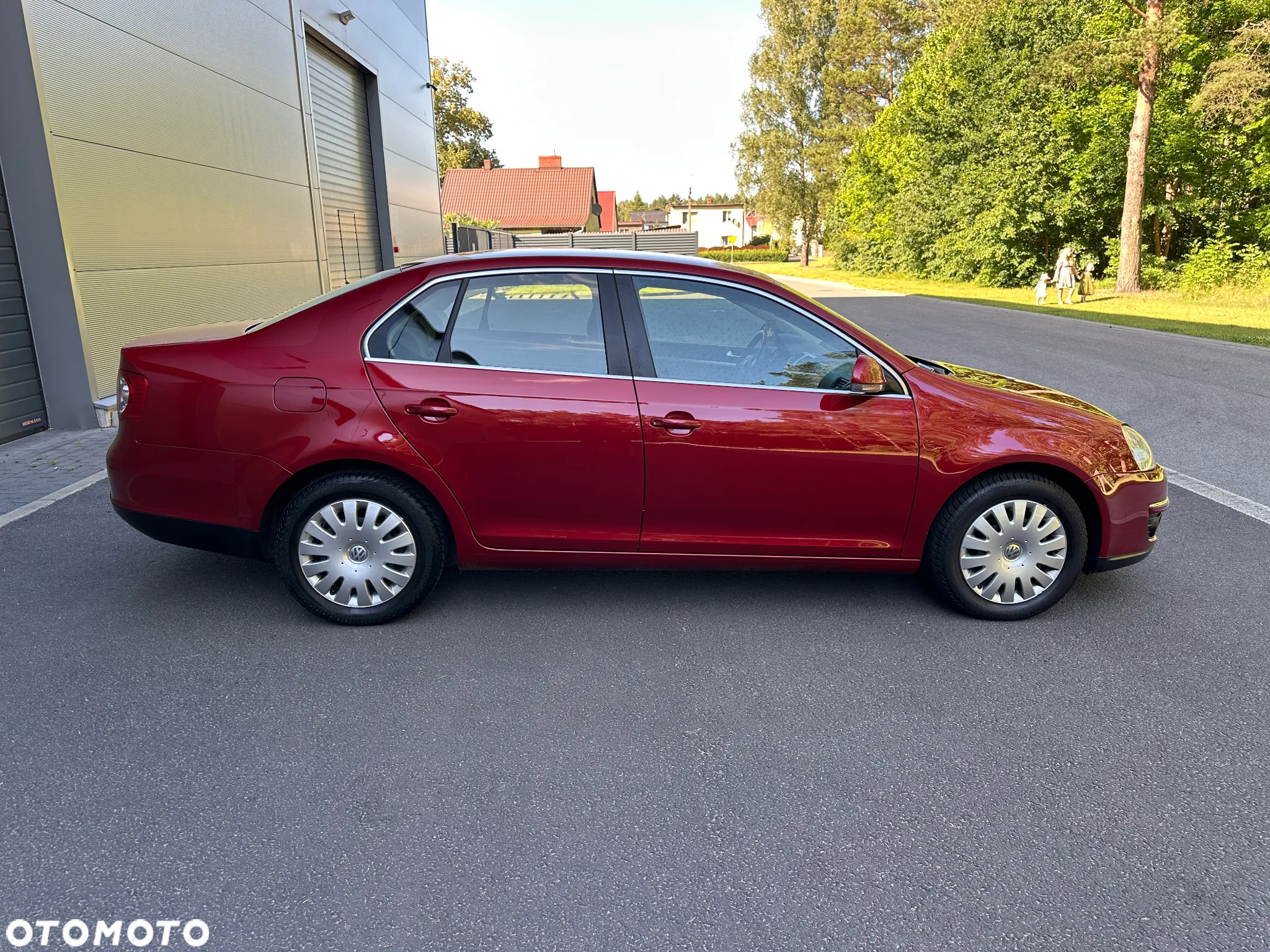 Volkswagen Jetta 1.6 Comfortline - 4