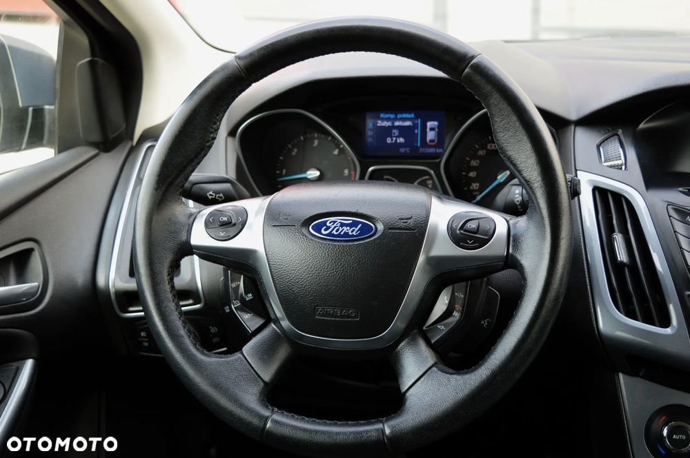 Ford Focus 2.0 TDCi DPF Titanium - 22