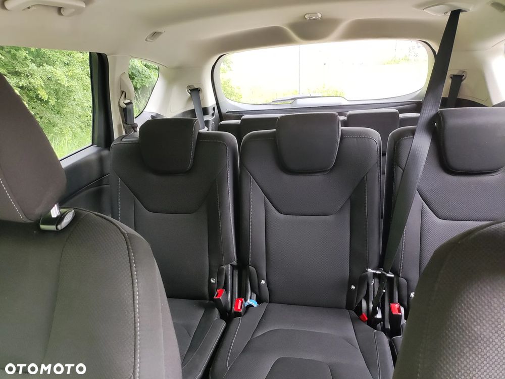 Ford S-Max 2.0 TDCi Trend - 13