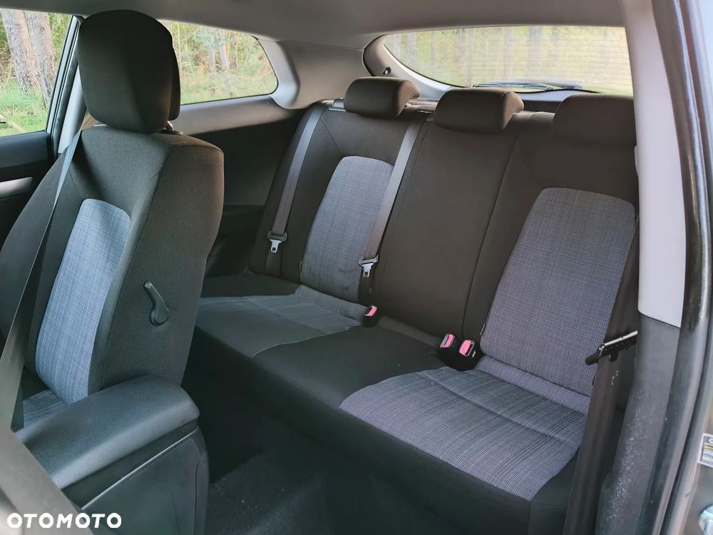 Kia ProCeed 1.4 CVVT Edition 7 - 12