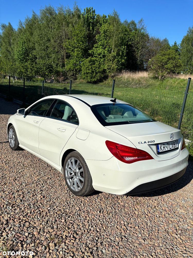 Mercedes-Benz CLA 200 - 2