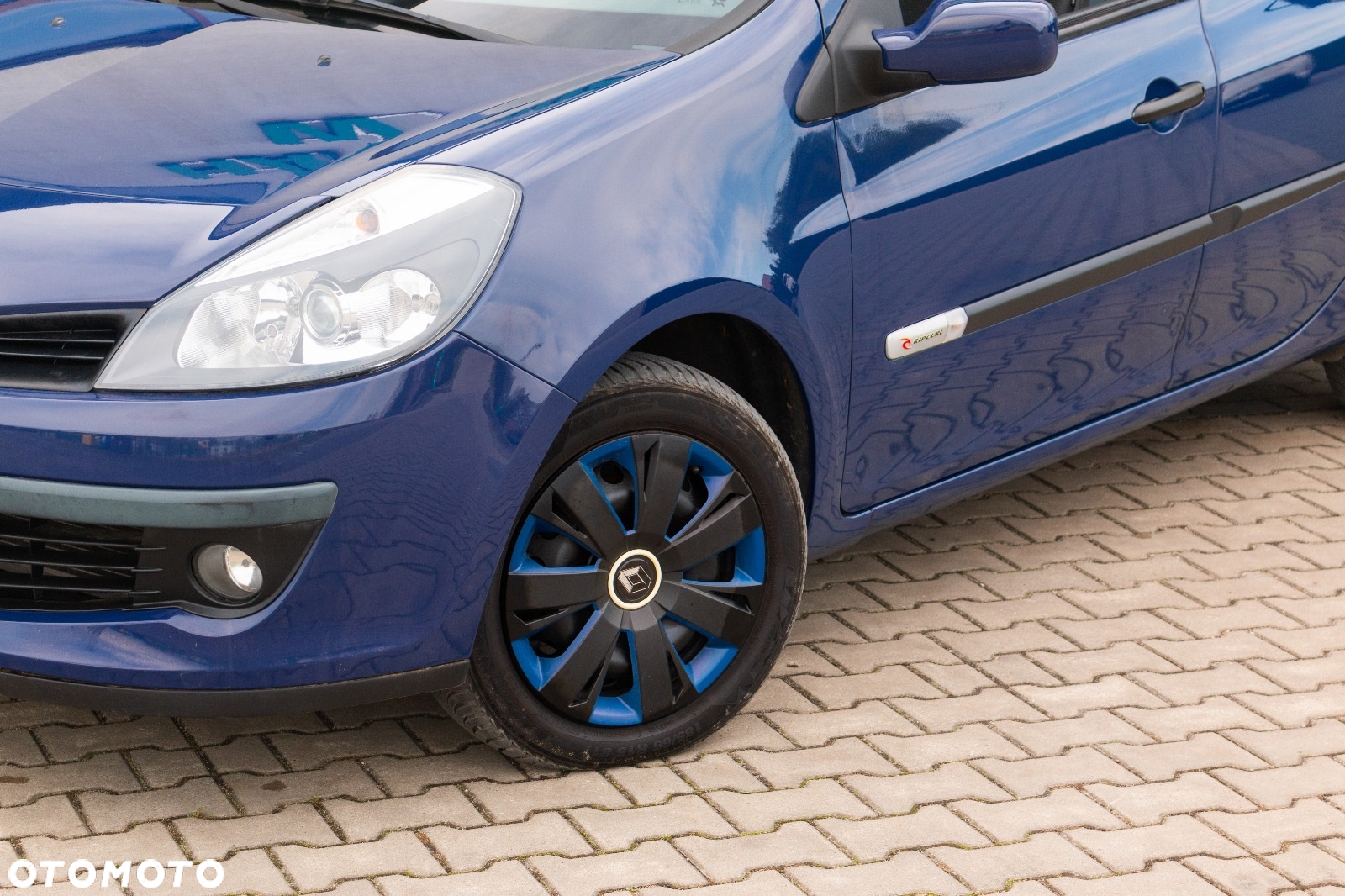 Renault Clio 1.2 16V Authentique - 11