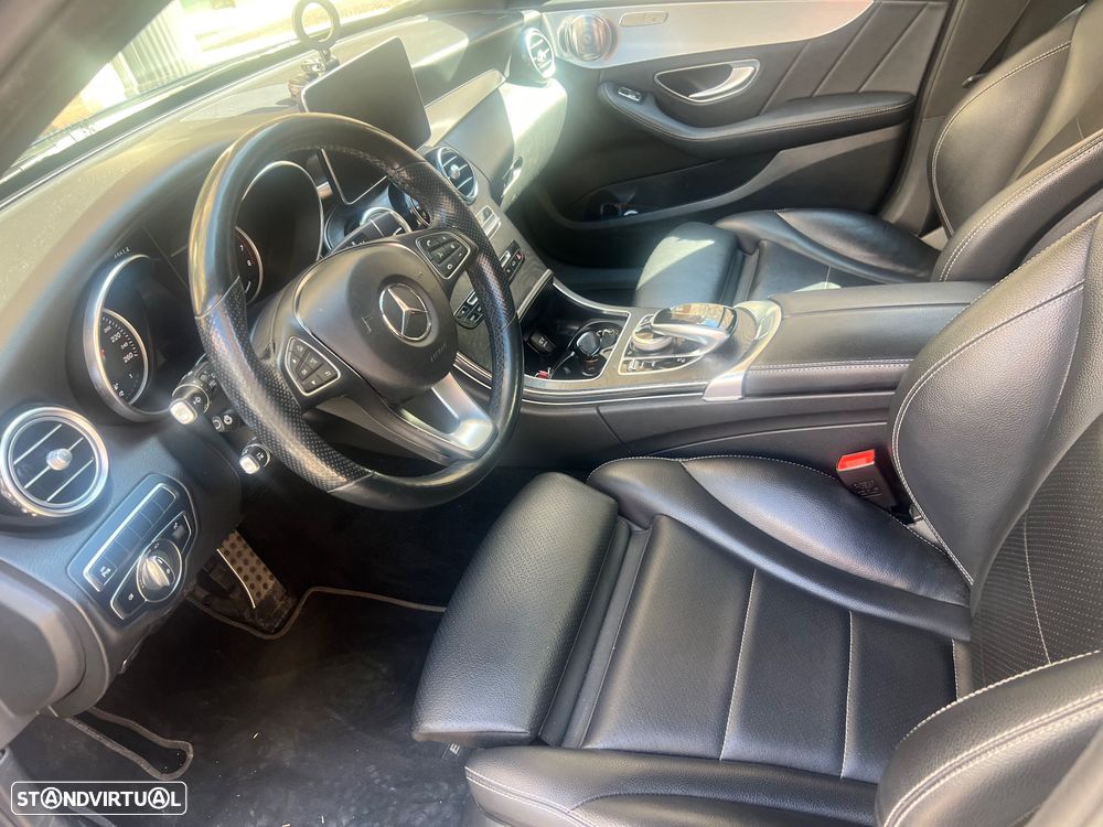 Mercedes-Benz C 350 - 11