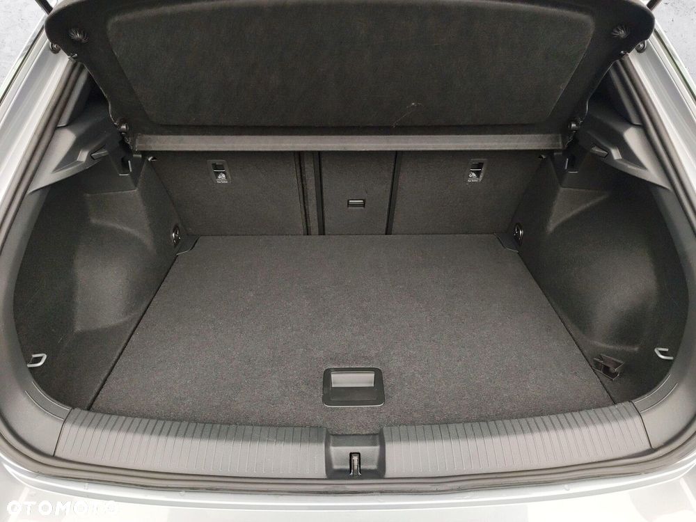 Volkswagen T-Roc 1.5 TSI R-Line DSG - 18