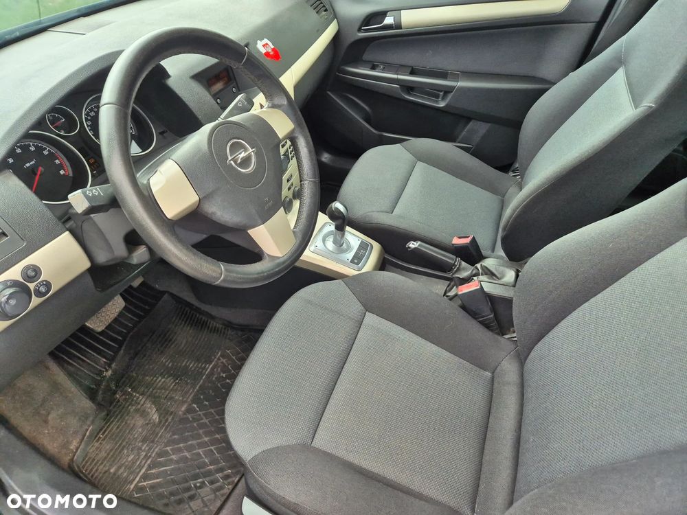Opel Astra - 23