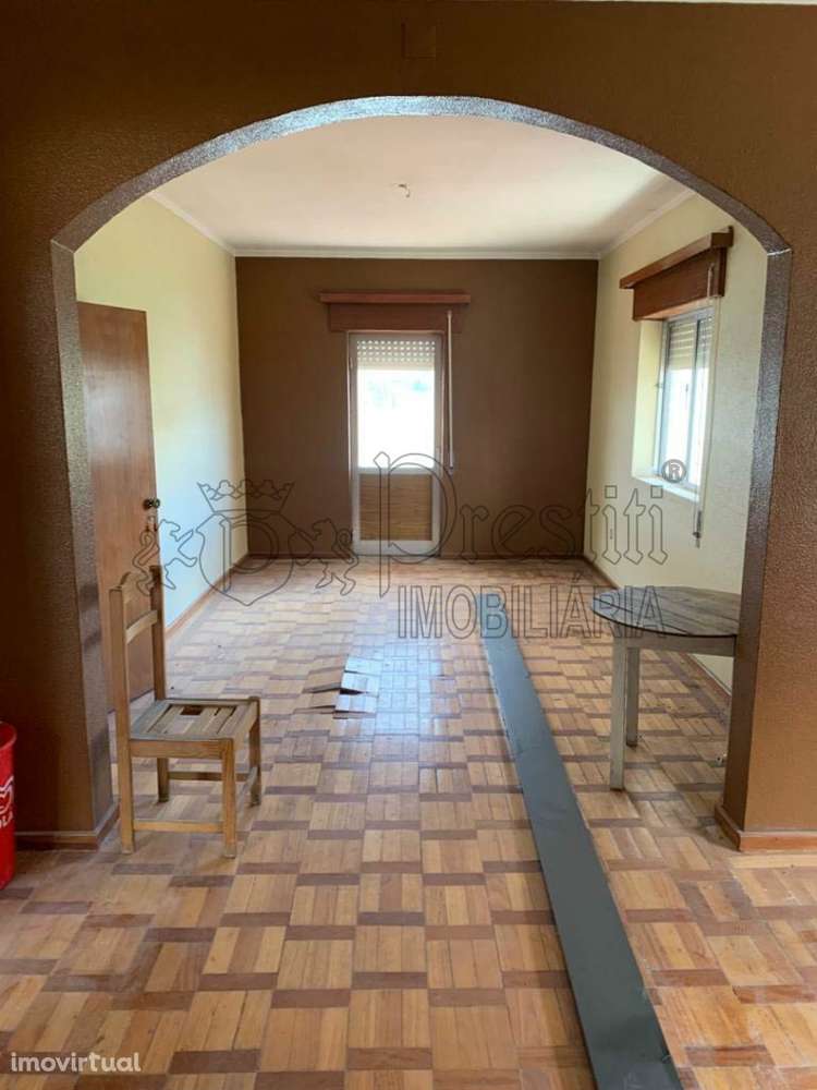 Prédio à venda em Mirandela - Grande imagem: 4/44