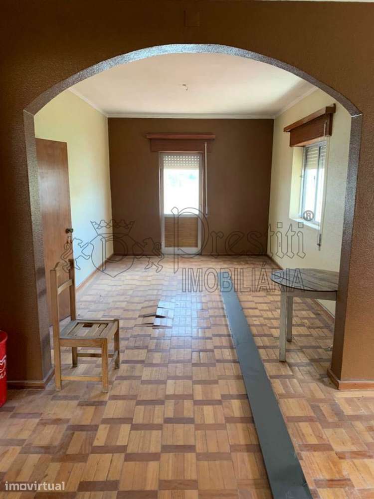 Prédio à venda em Mirandela - Grande imagem: 4/44