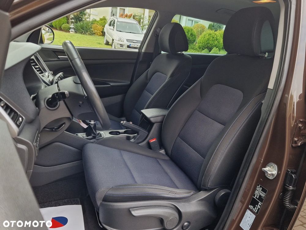 Hyundai Tucson 1.6 GDI BlueDrive Design 2WD - 28