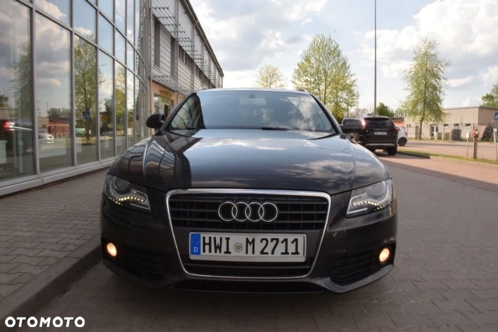 Audi A4 Avant - 38