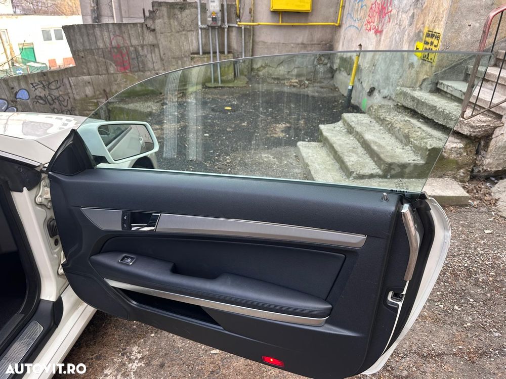 Mercedes-Benz E - 20