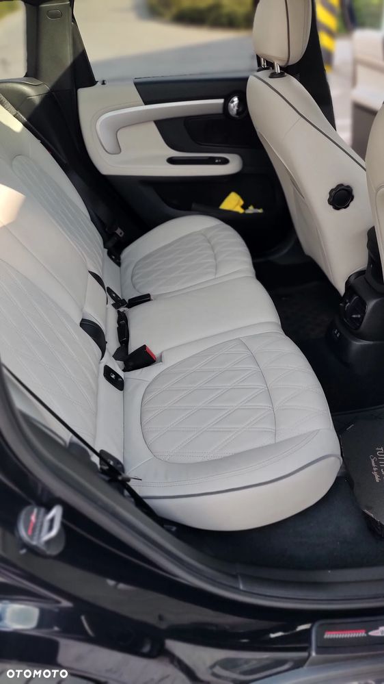 MINI John Cooper Works ALL4 sport - 22