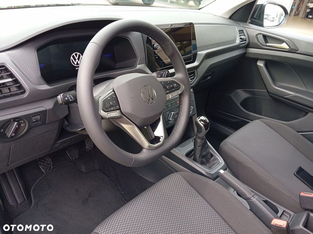 Volkswagen T-Cross - 10