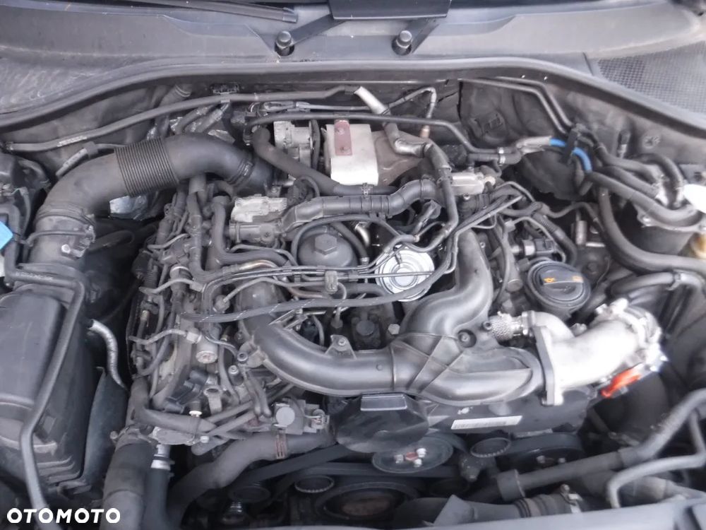 Audi Q7 4L  Touareg silnik 3.0  V6 TDI BUG - 4