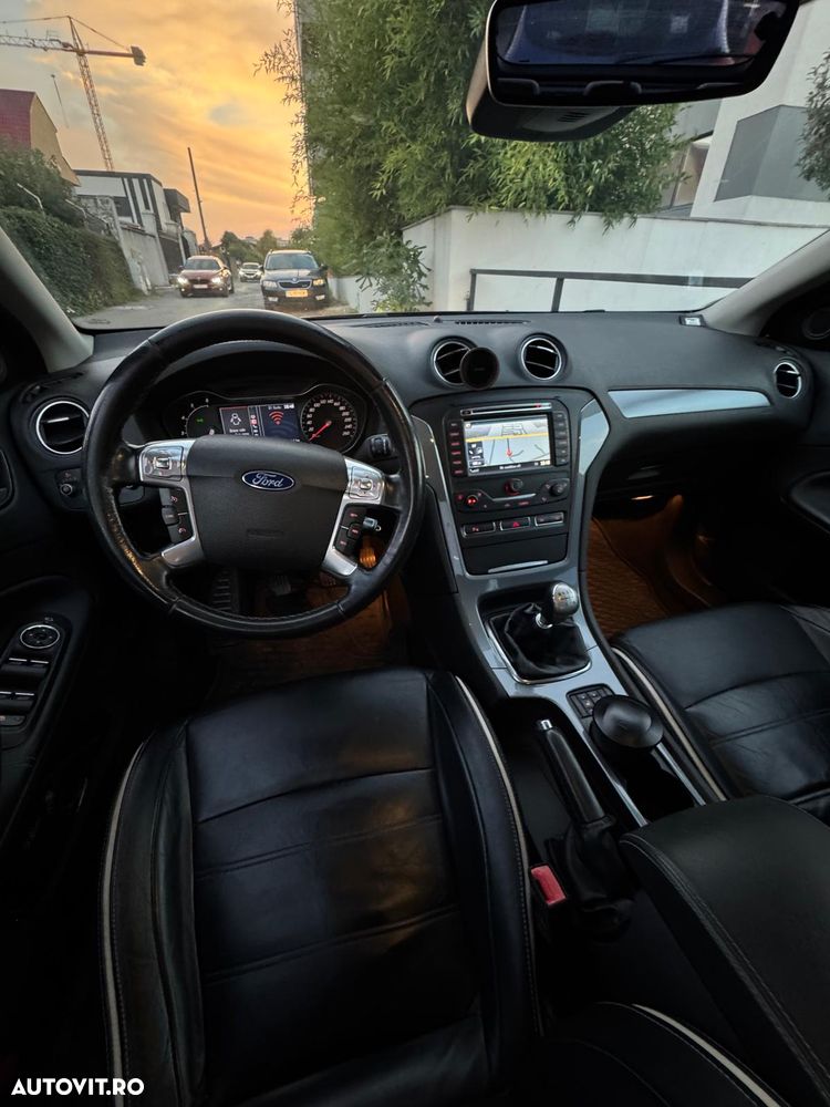 Ford Mondeo - 3
