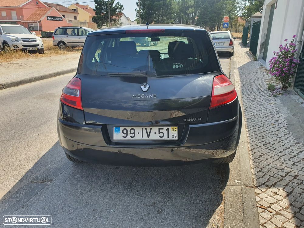 Renault Mégane 1.5 dCi Dynamique - 5