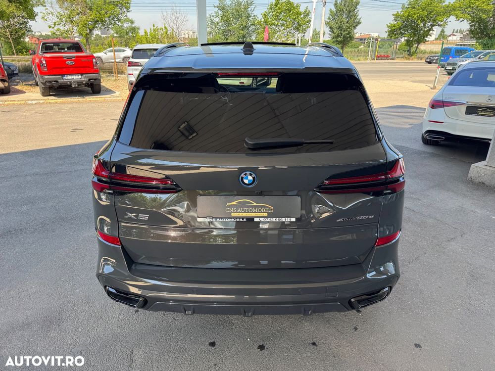 BMW X5 xDrive50e - 13