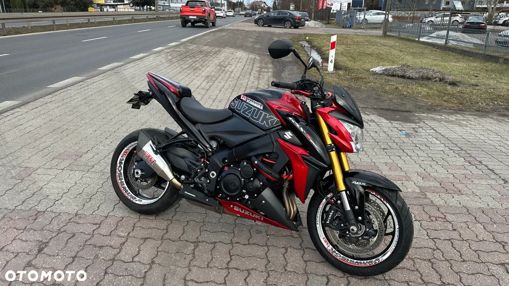 Suzuki GSX 1000 - 8