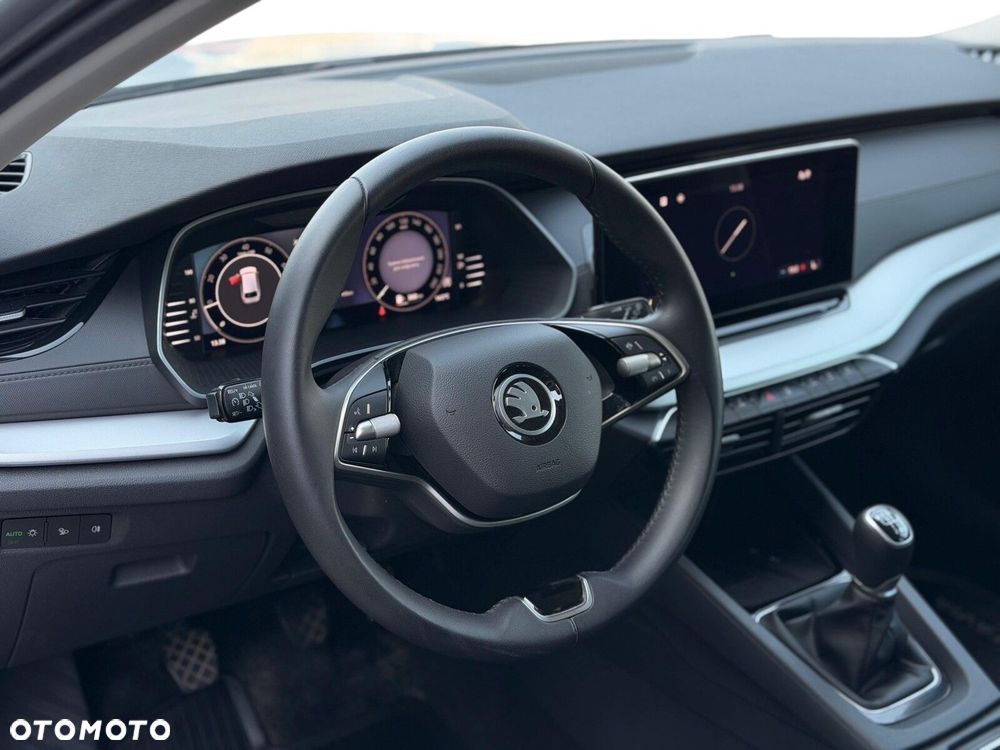 Skoda Octavia 1.5 TSI Selection - 11