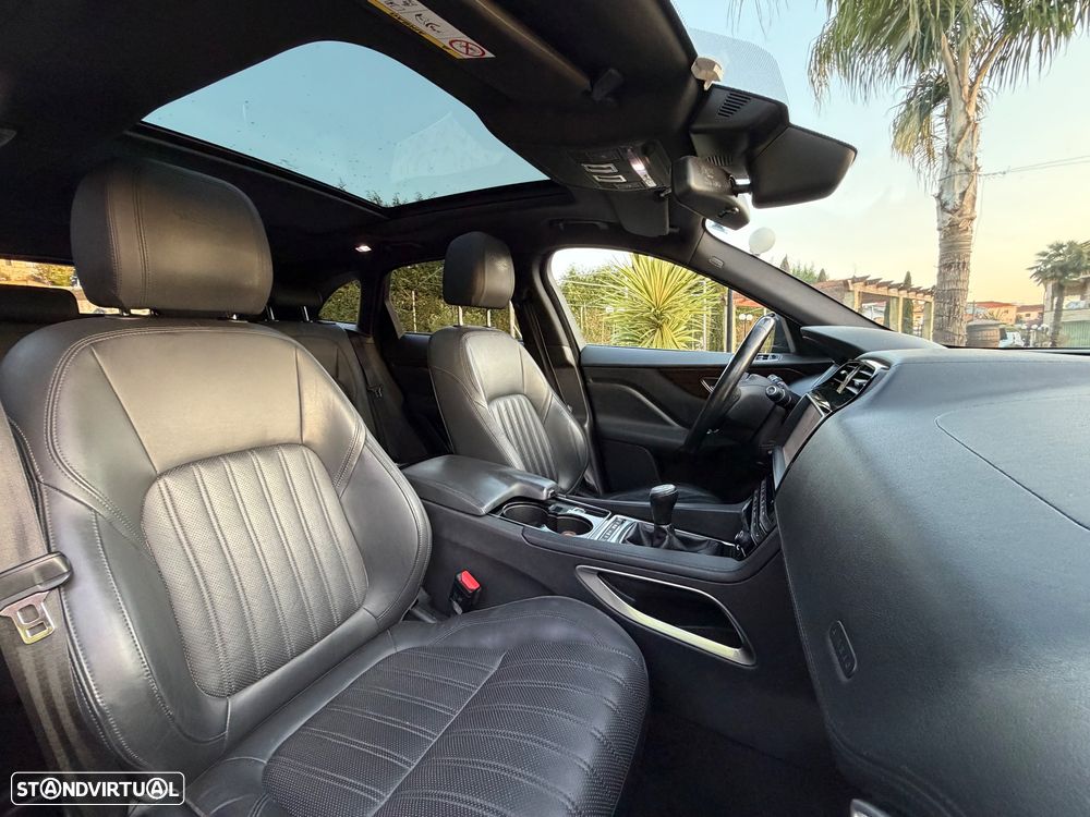 Jaguar F-Pace 20d R-Sport - 8