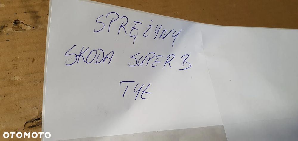 Sprężyny sprężyna tył tylne 2SZT Skoda Superb - 7