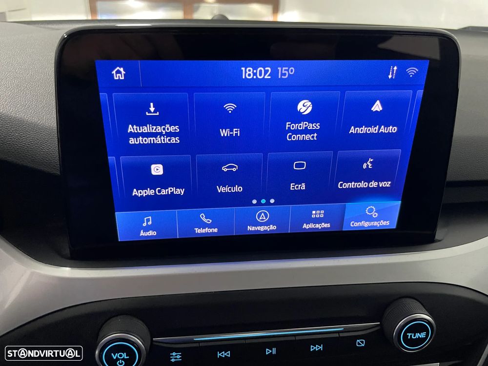 Ford Focus 1.0 EcoBoost S&S COOL&CONNECT - 11