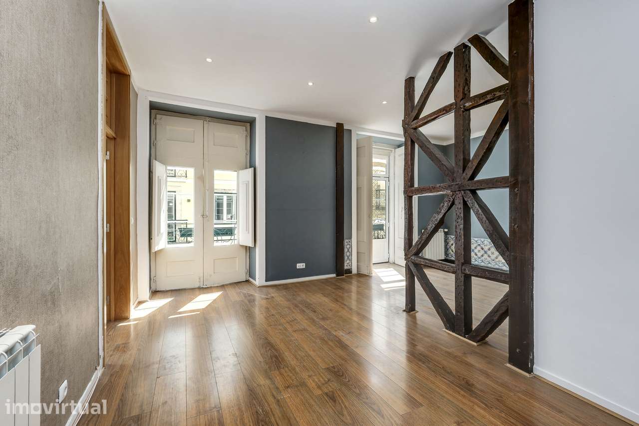 Apartamento Pombalino de Charme | 120 m² | 6 Varandas | A 50 m da Aven - Grande imagem: 3/23
