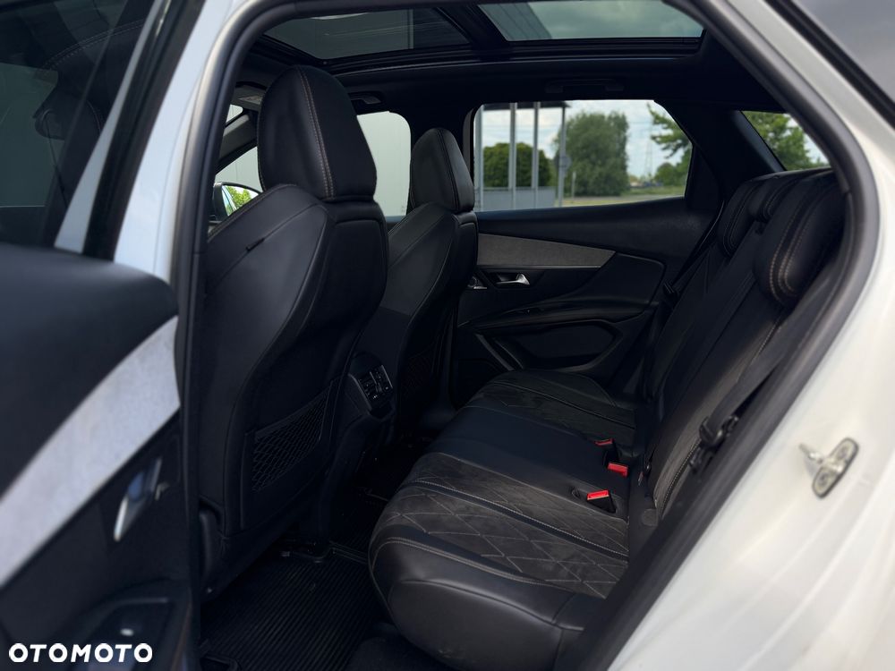 Peugeot 3008 BlueHDi 180 Stop & Start EAT8 GT - 8