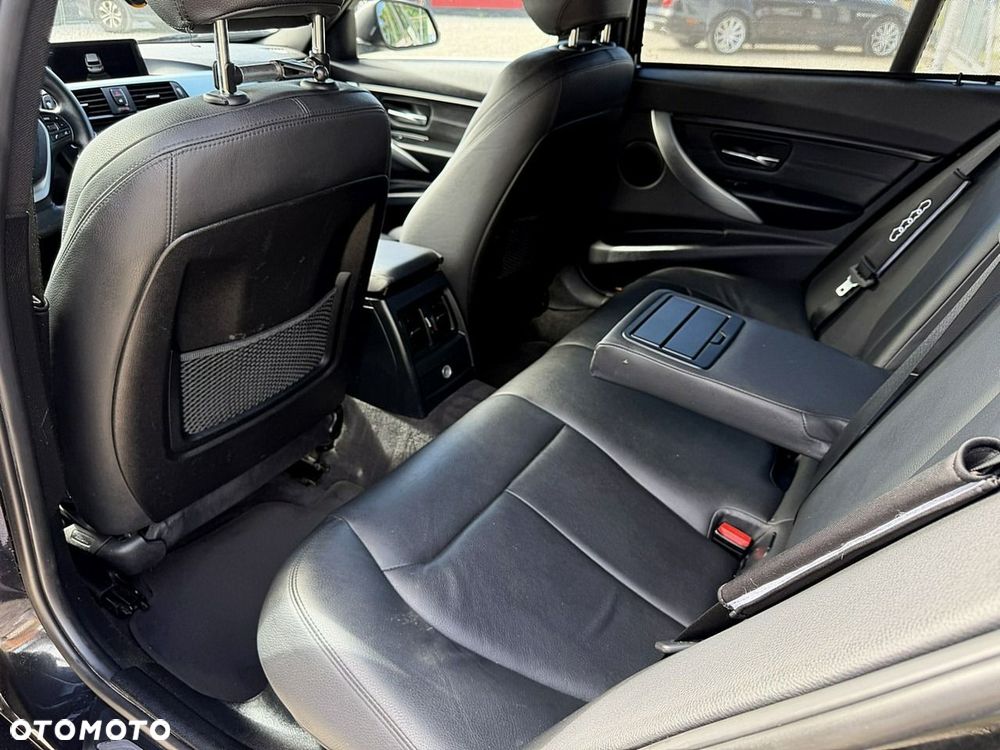 BMW Seria 3 - 13