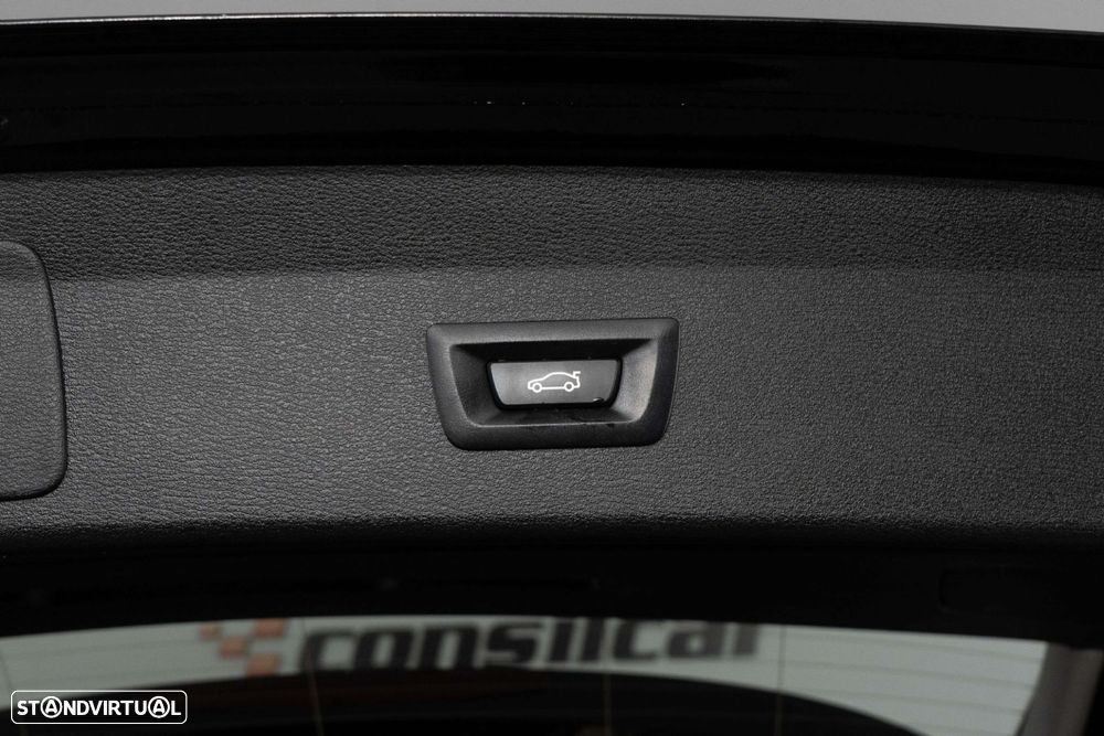 BMW X1 25 e xDrive Corporate Edition - 15