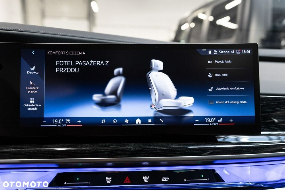 BMW Seria 7 740d xDrive mHEV M Sport sport - 40