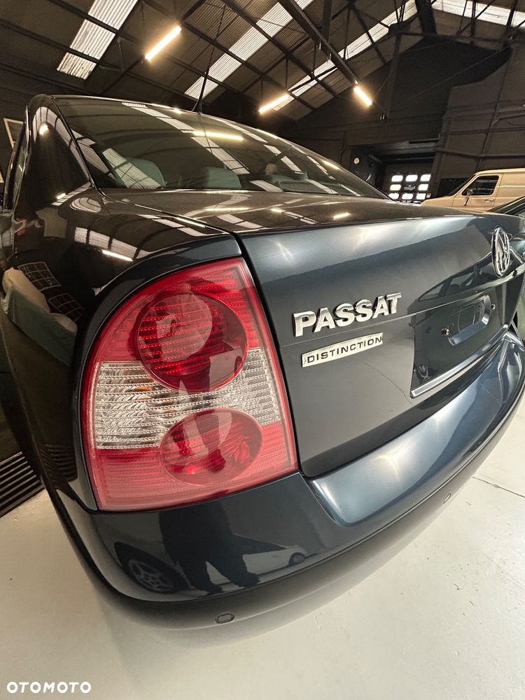 Volkswagen Passat - 5