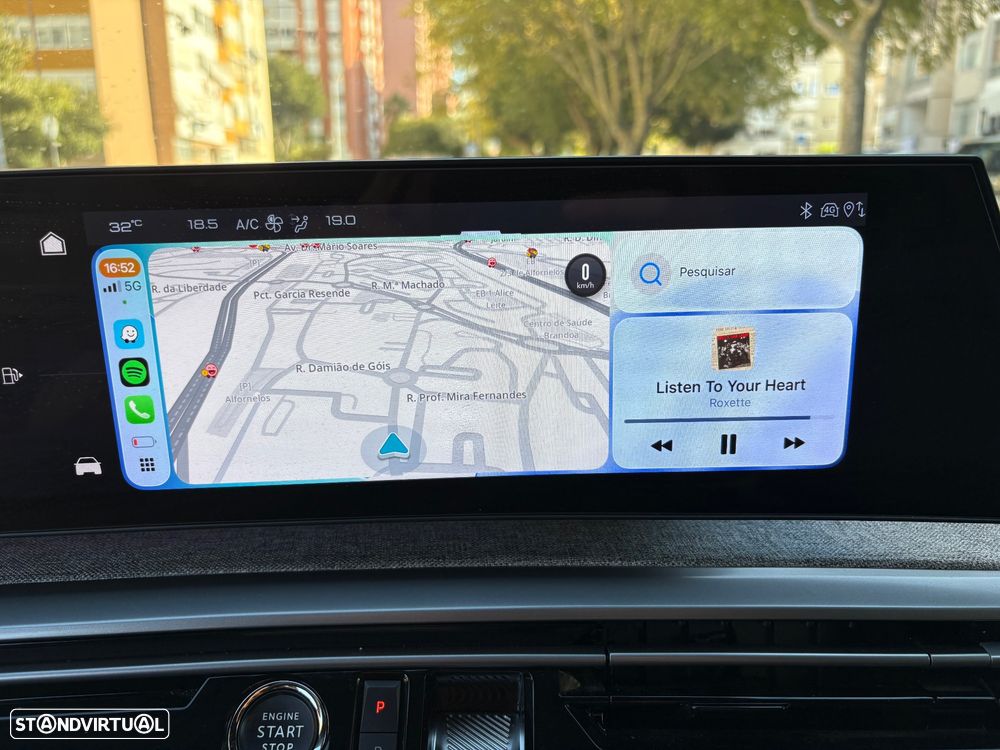 Peugeot 5008 1.2 Hybrid Allure e-DCS6 - 14