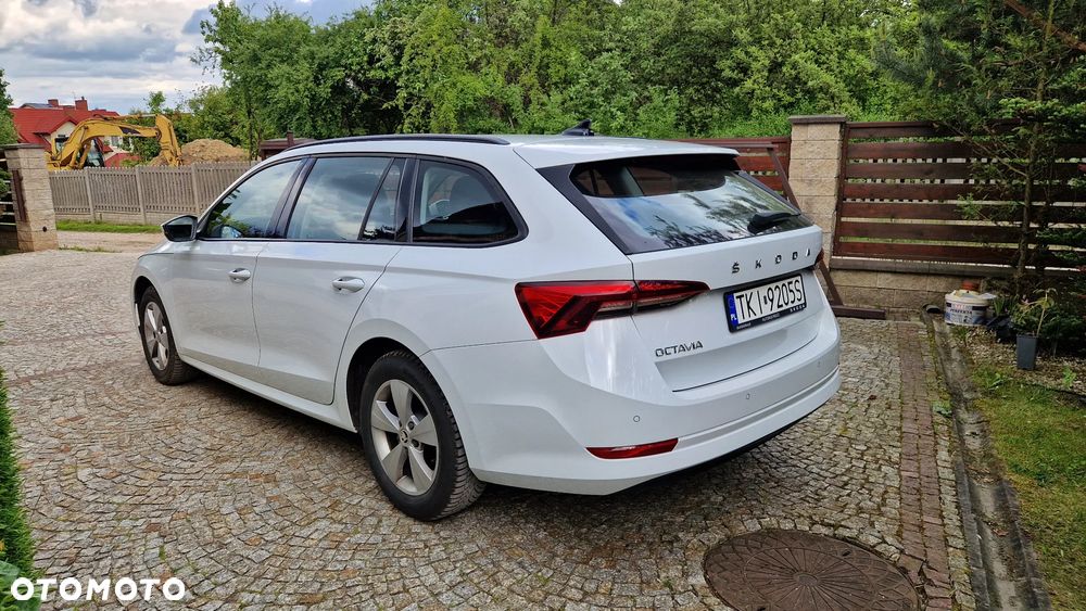 Skoda Octavia 2.0 TDI Ambition DSG - 7