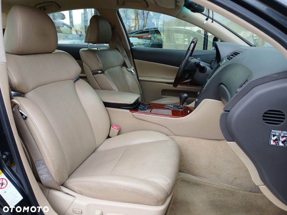 Lexus GS - 25