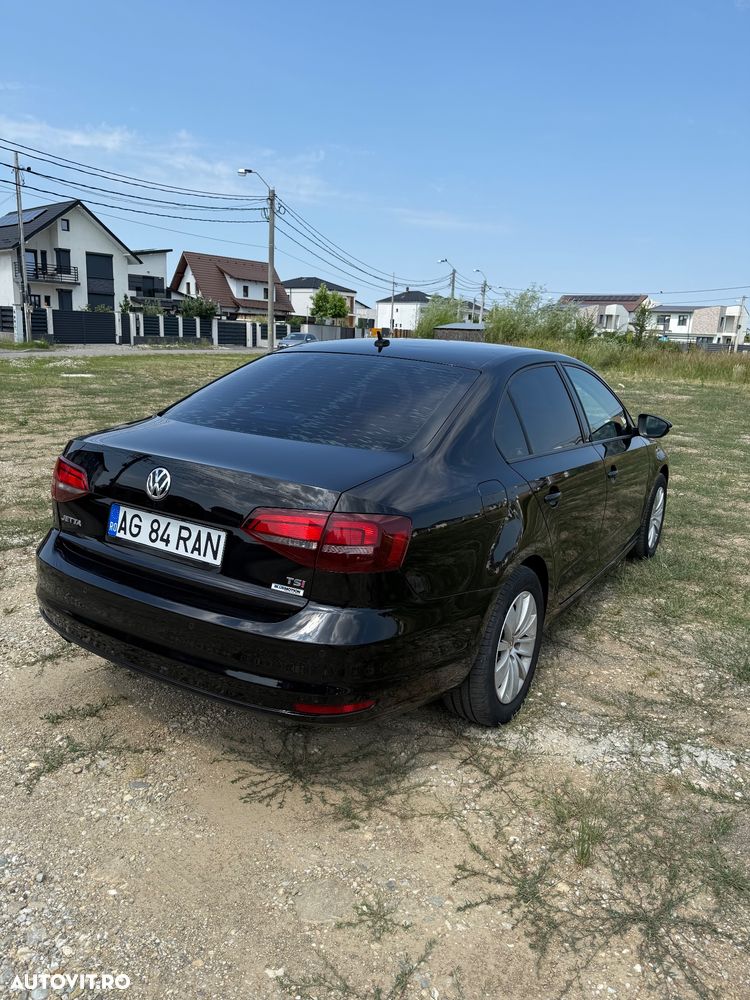 Volkswagen Jetta 1.2 TSI Comfortline - 8