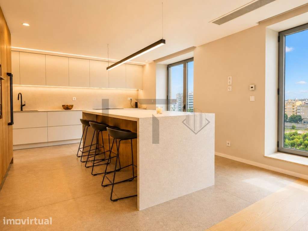Apartamento T3 de Luxo com 211 m2 e Garagem, nas Amoreiras, Lisboa - Grande imagem: 5/39