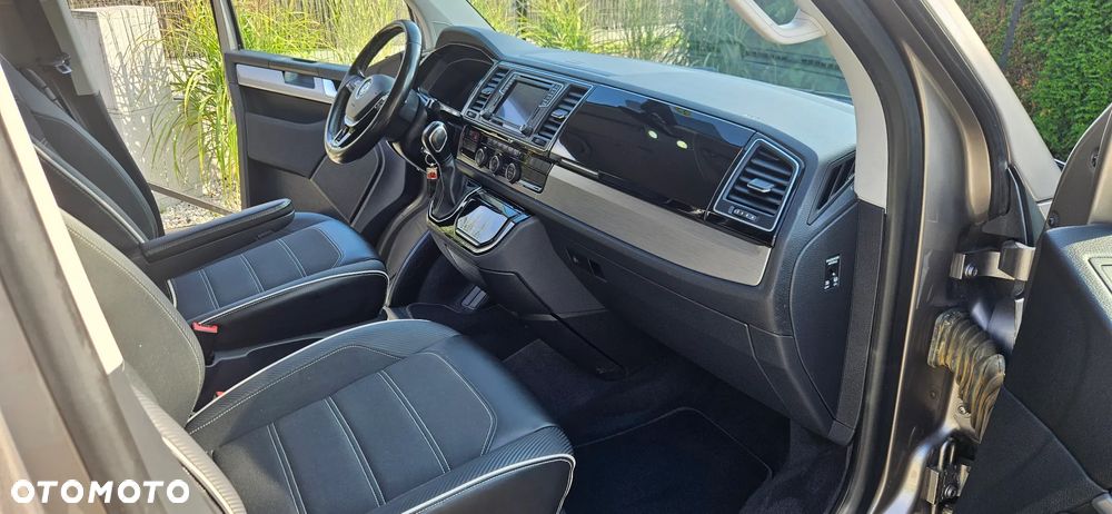 Volkswagen Multivan - 21
