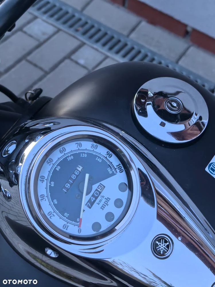 Yamaha XVS - 8