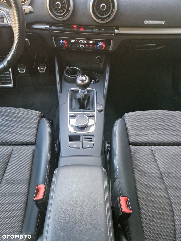 Audi A3 Sportback - 21