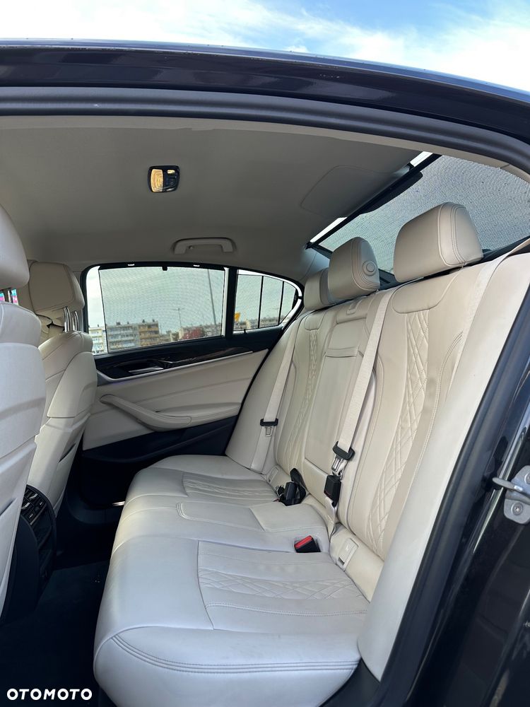 BMW Seria 5 - 10