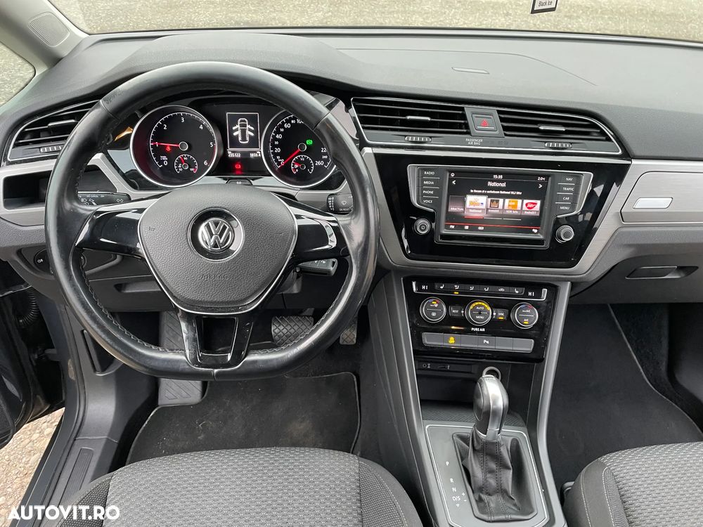 Volkswagen Touran - 7