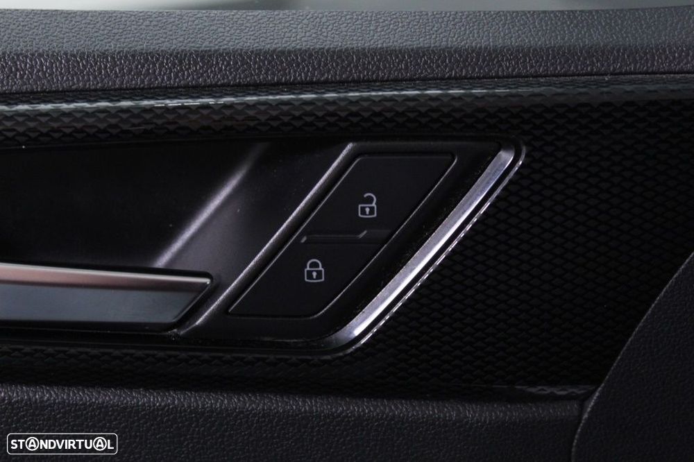 VW Taigo 1.0 TSI Urban - 21