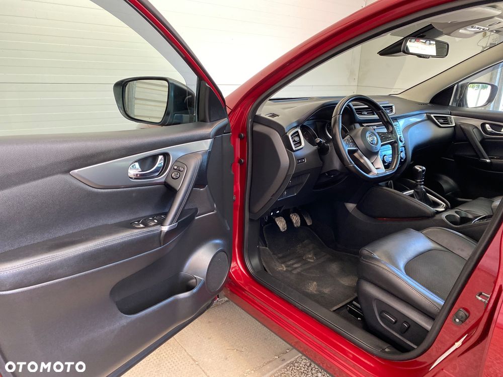 Nissan Qashqai 1.3 DIG-T N-WAY - 8