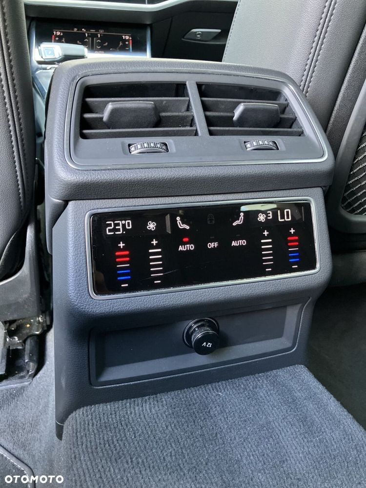 Audi A6 Avant - 17