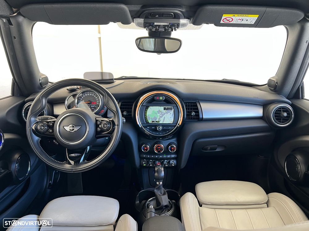 MINI Cabrio Cooper Auto. Yours - 38