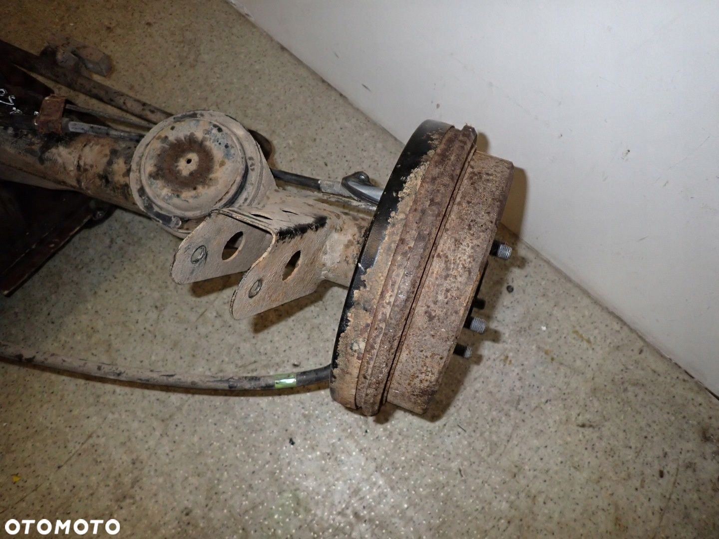 DAIHATSU TERIOS 00-06 MOST TYLNY - 12